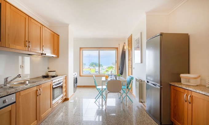 Sao Felix Da Marinha Apartment | São Félix Seaside Oasis