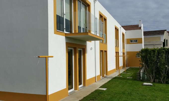 Horta Apartment | São Pedro Apartamentos