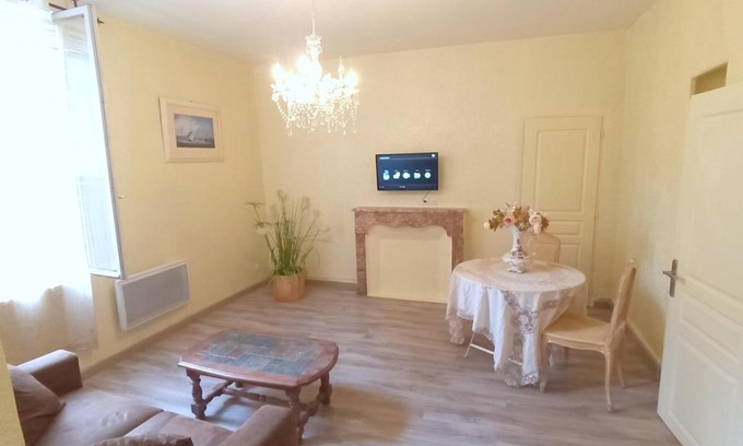 Beziers City Centre Apartment | Séjour à Béziers