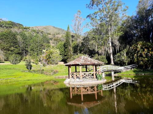Teresopolis Ski Chalet | Sítio Riacho das Pedras