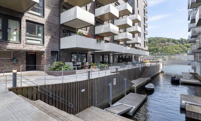 Gamle Oslo Condo | Sørenga Munch ved Kanalen - Egen Terrasse Uteplass