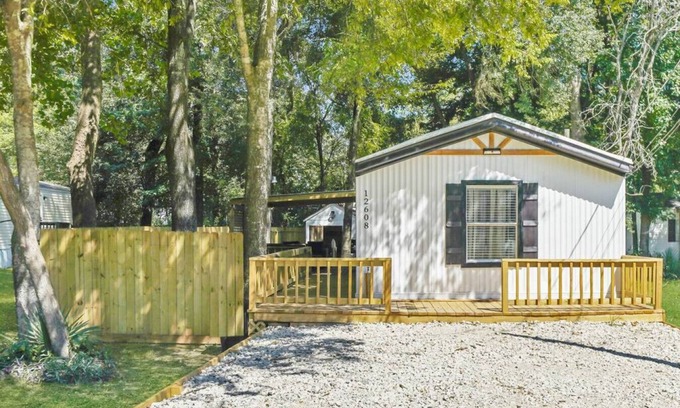 Willis Apartment | S 12608 Lazy Cove Dr,