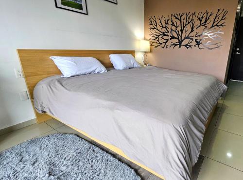 Ciudad Lopez Mateos Apartment | S04 EXECUTIVE SUITES at ITESM CEM Families Tourists & Travelers Choice Foreign Students Companies Executives WELCOME! 10min Izcalli-15min Esmeralda-20min Sátelite-25min AIFA