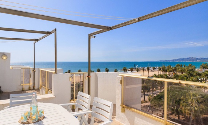 Salou City Centre Apartment | S205-032 UHC ACACIAS APARTMENTS SALOU