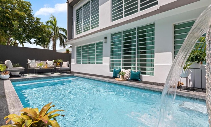 Punta Las Marias Apartment | S4 at HighSoClub with Pool and Private Shuttle