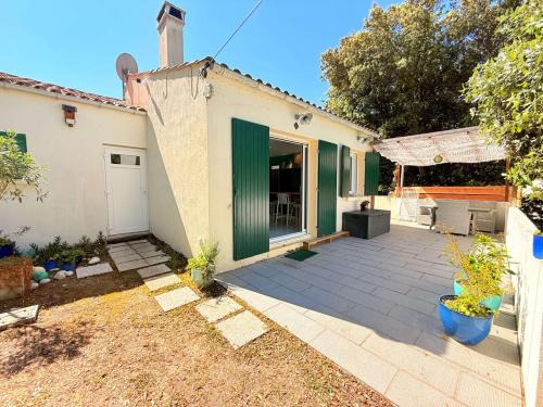 Domino House | Sablonnette