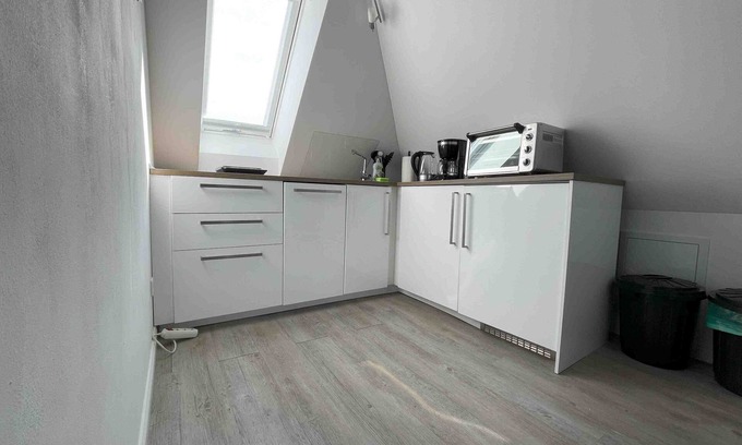 Schwandorf Apartment | (SAD233)Cozy apartment for fitters/transitional apartment
