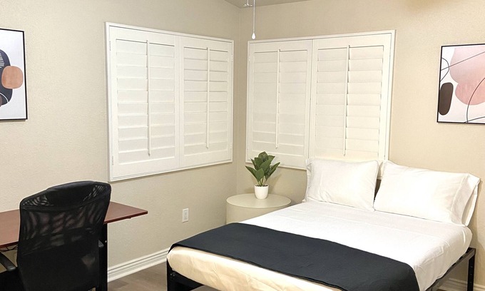 Bermuda Dunes Condo | Saddleback Sunrise Upstairs Condo -Pool,Spa,Gym,Pickle Ball 31 days
