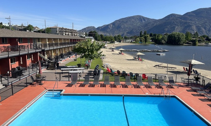 Okanagan-Similkameen Apartment | Safari Beach Resort