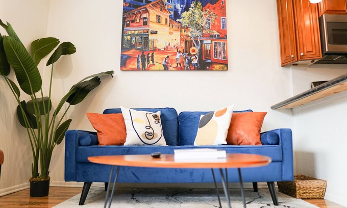 Faubourg Livaudais Condo | Safe, Walkable Uptown Luxury on St. Charles