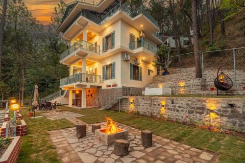 Dharampur House | SaffronStays Naaz