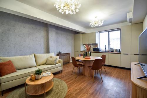 Bragadiru Apartment | Safir Oasis