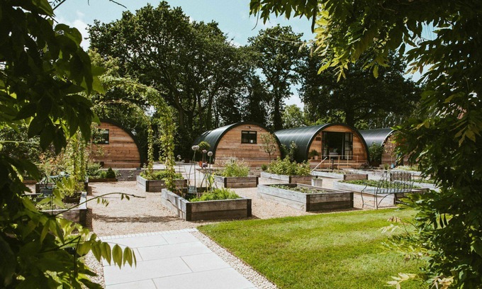 Mortimer West End Cottage | Sage Pyggy - Luxury Cottages