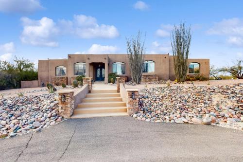 Forty Niners Country Club Estates House | Saguaro Sunrise