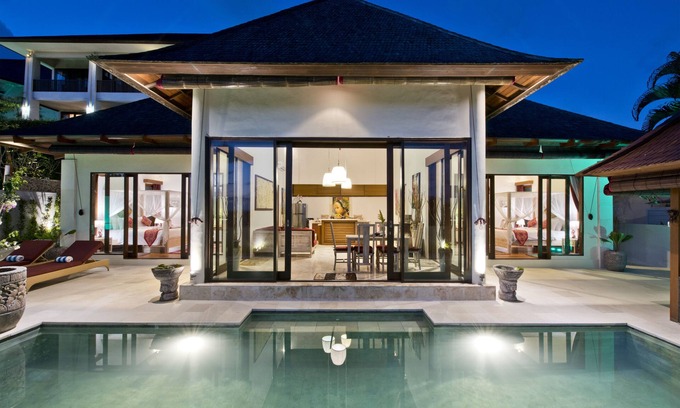 Tegal Mengkeb Villa | Sahaja 6 Private Villa in Real Bali surrounded by rice fields