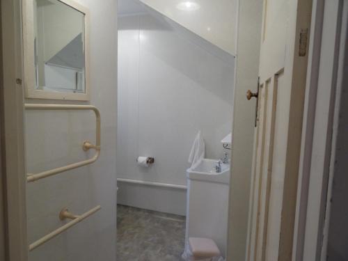 North Dunedin Hotel | Sahara Motels