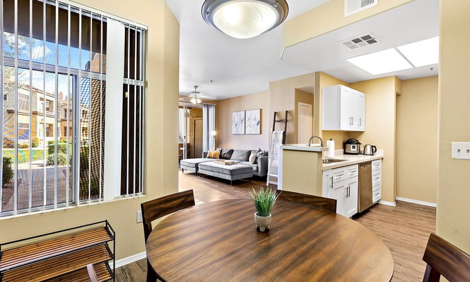 Central Scottsdale House | Sahuaro Suite