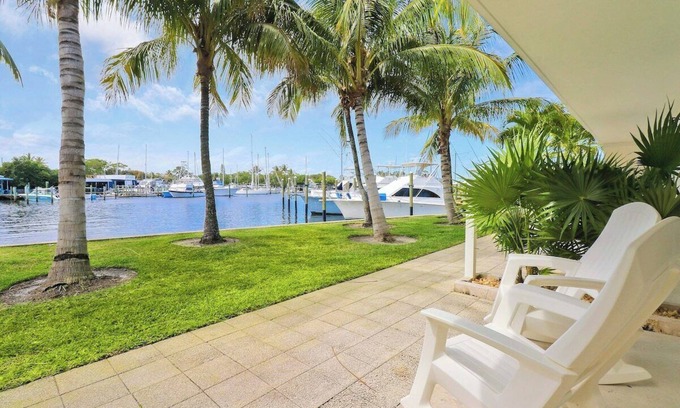 Stuart Apartment | Sailfish Suites 4- Waterfront, Pet friendly!