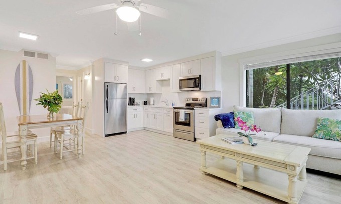 Stuart Apartment | Sailfish Suites 6 - pet friendly, waterfront!