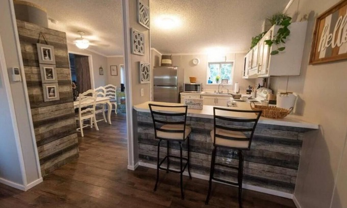 Perks House | Sailor’s Hideaway