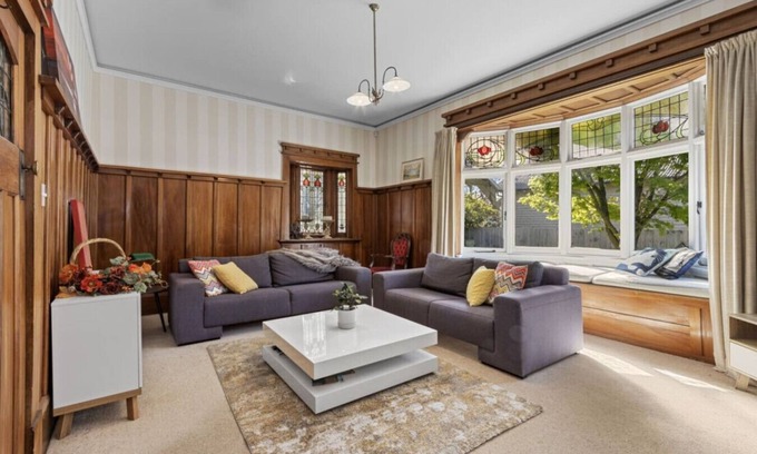 Edgeware House | Saint Albans Sweet Retreat