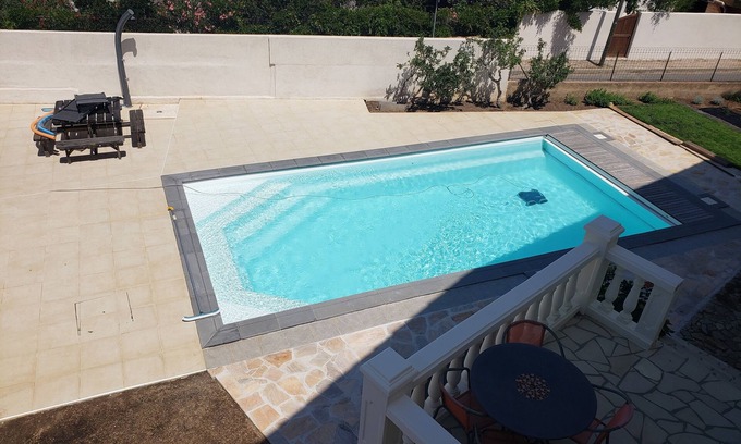 L'Ile-Rousse Apartment | SAINT ANGE 50 m2 harbor view 5mn drive from downtown
