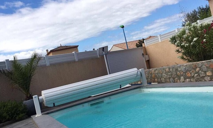 Saint-Cyprien Villa | Saint Cyprien Pretty air-conditioned villa with swimming pool and garden