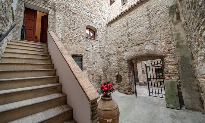 Assisi Apartment | Saint Francis Apartment