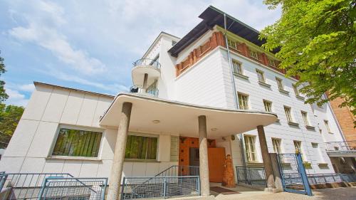 Ljubljana City Centre Bed & Breakfast | Saint Ignatius Retreat House