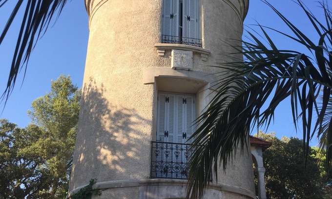 Sainte-Maxime City Centre House | Sainte Maxime: Mansion - STE MAXIME