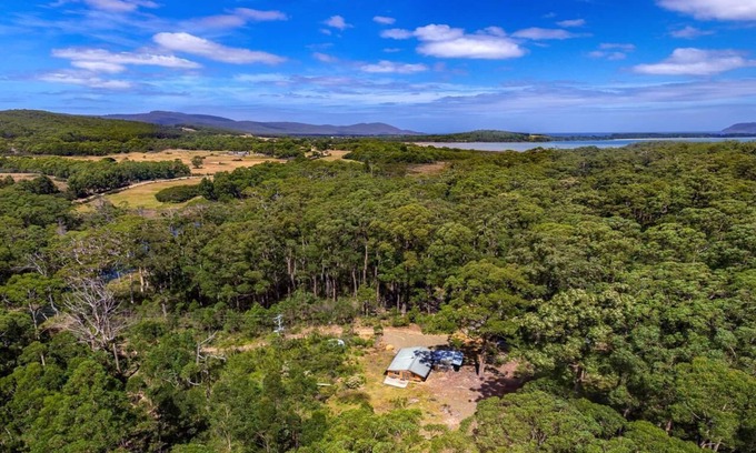 South Bruny House | Saintys Creek Cottage - Saintys Creek Cottage