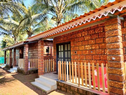 Guhagar Villa | Saka kadams home stay