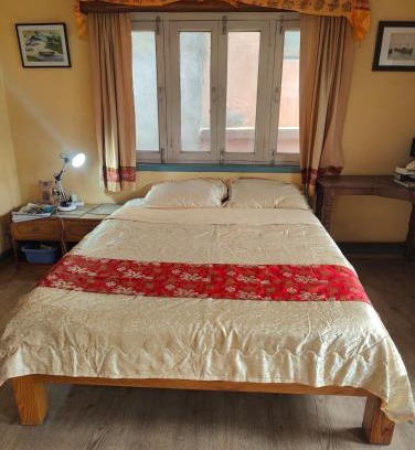 Lazimpat Apartment | sal's pizza penthouse