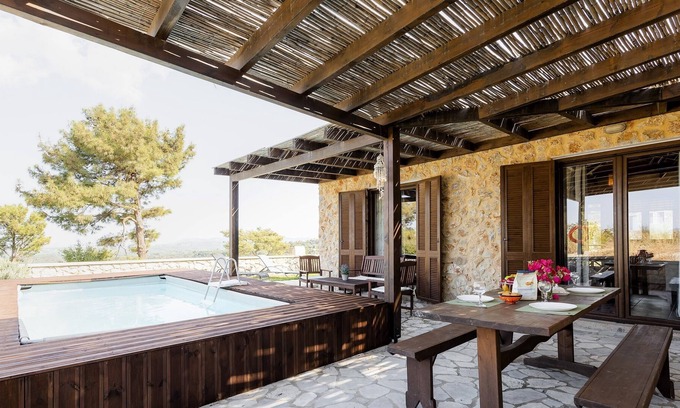 Asklipiio House | Salakos Villas - Thyme Apartment