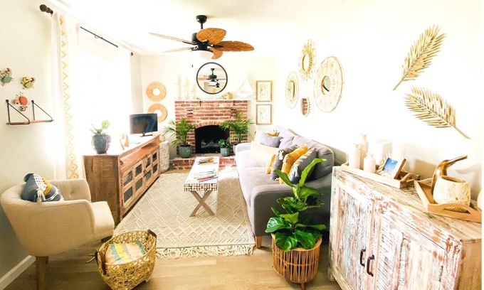 Villas Cottage | Salt-Kissed Cottage Escape - Sweet Seascape Beach Cottage Bliss!