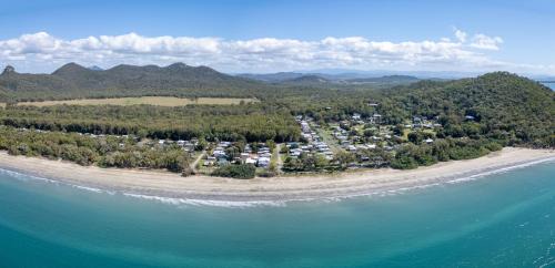 Ball Bay House | Salt & Serenity