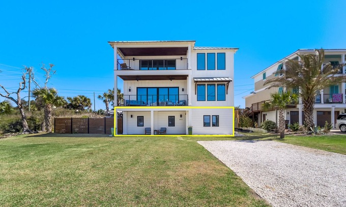 Port St. Joe House | "Salt Therapy" offers gulf views, 100 steps to beach, modern 2BD/2BA, single level!