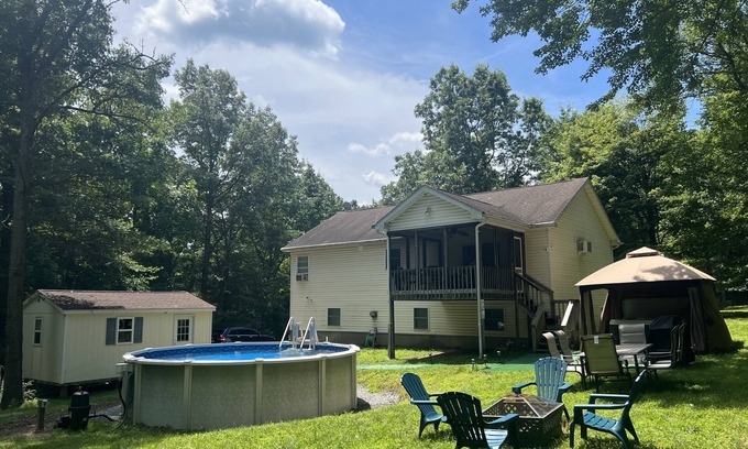 Stroudsburg House | Salt Water Pool-7 Person Hot tub- Open Concept 4Bd-2ba Home-Game Rm & 2 Firepits