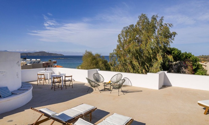 Agii Apostoli Apartment | Saltia Complex, Roof Garden,30 m. from sandy beach