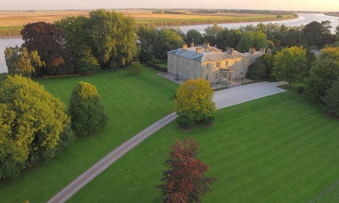 Saltmarshe House | Saltmarshe Hall