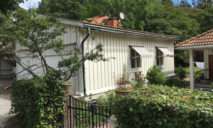 Saltsjobaden Cottage | Saltsjöbaden - Beautiful town in the archipelago close to Stockholm city.