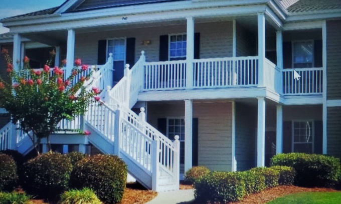 Sunset Beach Condo | Salty Livin & Golf Retreat. Your Relaxing, Stress Free Vacation Awaits You!