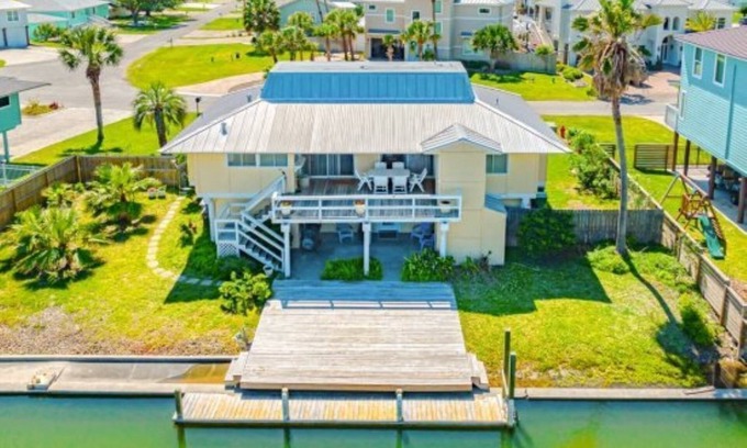 Key Allegro House | Salty Sandpiper - Canal front home in Key Allegro
