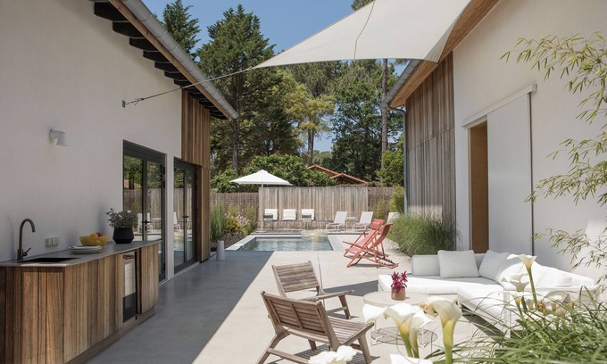 Soustons Bed & Breakfast | Salty Woods Lodge