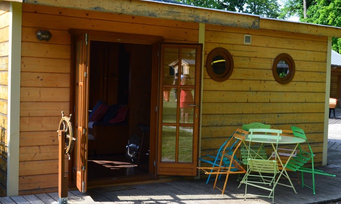 Bar-sur-Aube House | Sam's cabin