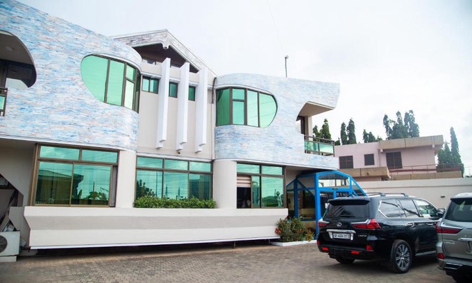 Accra Hotel | Sam's Cottage Hotel