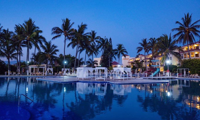 Flamingos Resort | Samba Vallarta - All Inclusive
