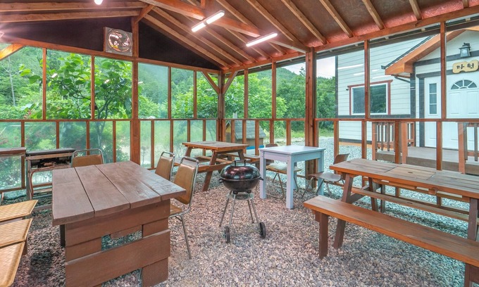 Samcheok House | Samcheok Elroi Pension