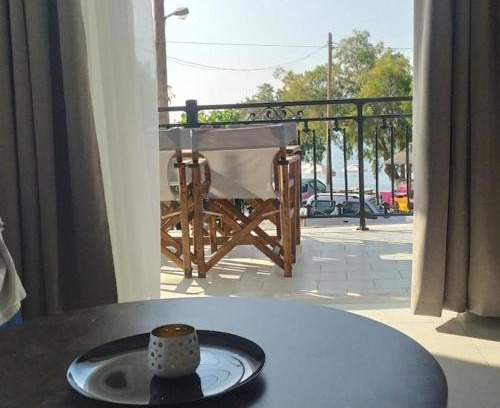 Kampos Marathokampou Apartment | Samos Home by the sea