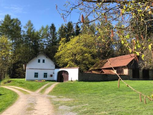 Krasna Hora House | Samota Křemen